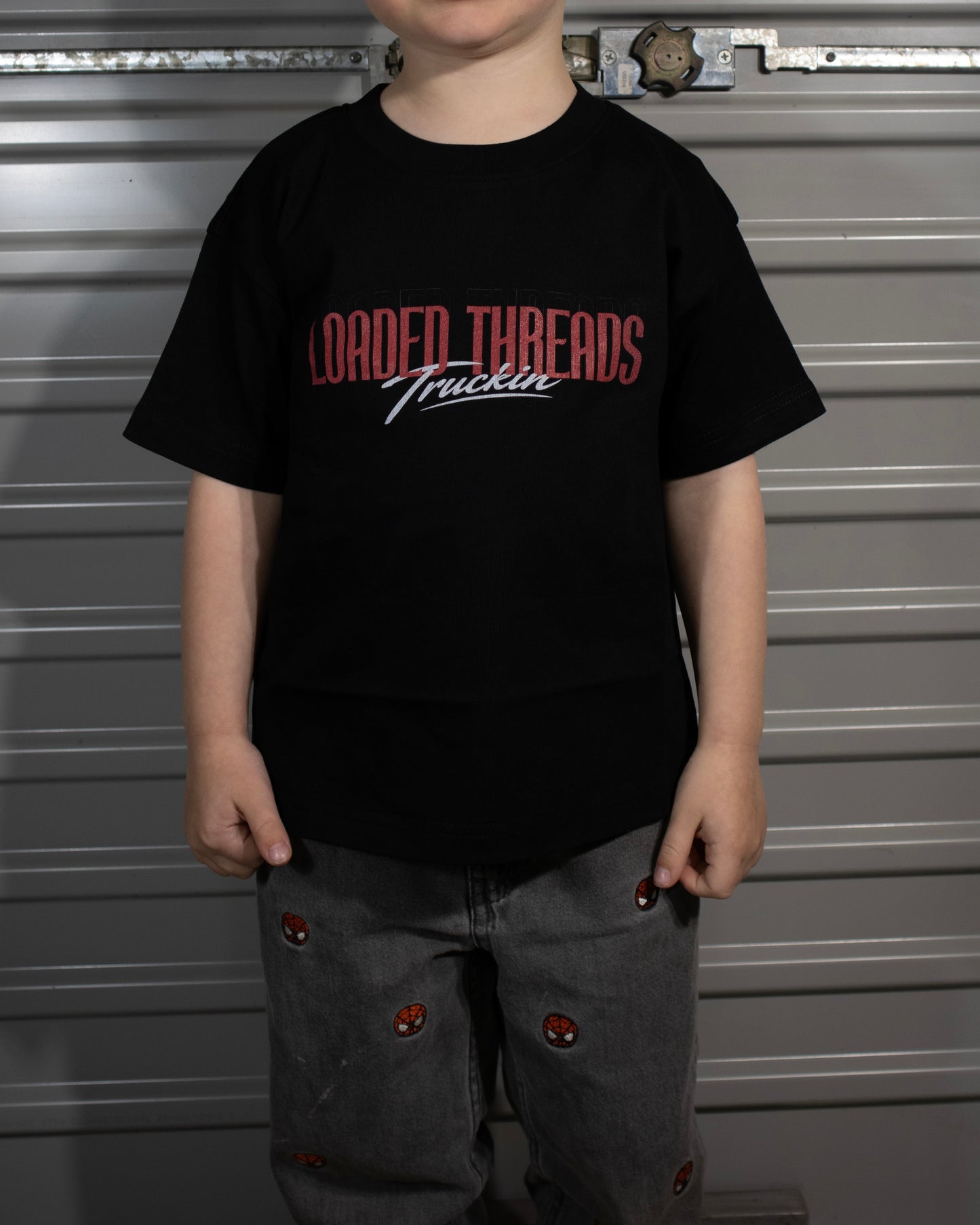 Loaded Threads Truckin (Red/Kids) - T-Shirt